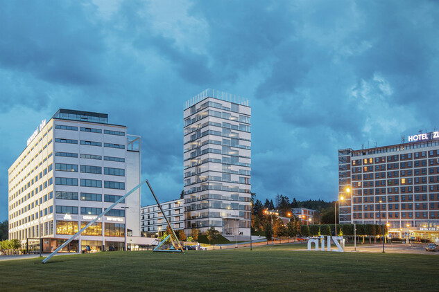 Vizualizace navrženého polyfunkčního objektu Prospect za Obchodním domem Zlín | © studio City Work Architects